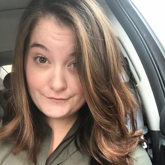 Meet your Posher, Thea - Picture 1 of 1